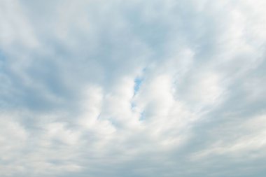 Gökyüzü ve Bulutlar