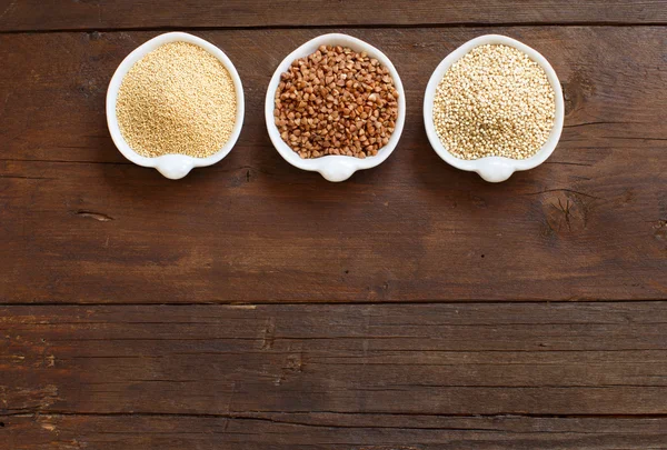 Amaranth, buckwheat and quinoa — Stock Photo, Image