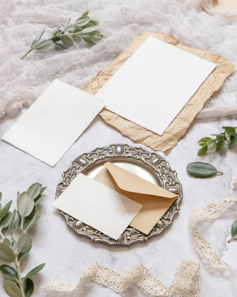 Wedding Stationery Set Envelope Laying Marble Table Decorated Eucalyptus Branches — Stock Photo, Image