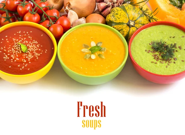 Three fresh soups and vegetables — Stock Photo, Image