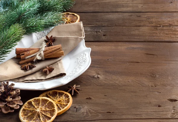 Table de fête avec des épices — Photo