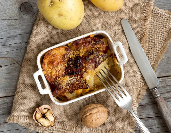 Torsk med potatis — Stockfoto