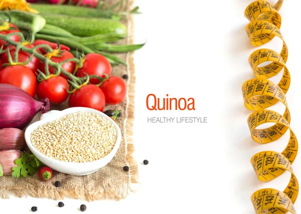 Raw organic quinoa and vegetables — Stock Photo, Image