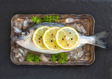 taze dorado balığı