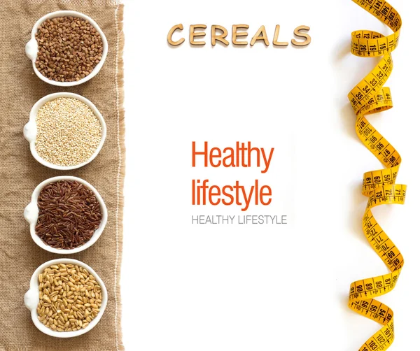 Cereali in ciotole confine con la parola Cereali — Foto Stock