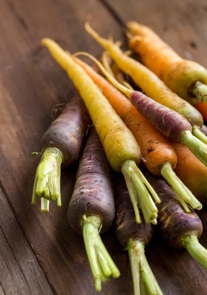 Fresh organic rainbow carrots — Stock Photo, Image