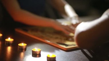 Grup bir spiritualistic, insan. ruhları derler