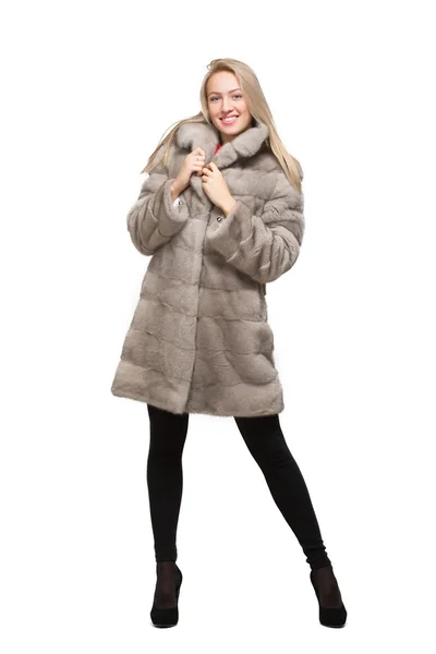 Una mujer con su abrigo de piel — Foto de Stock