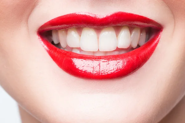 Labios sexys. Belleza rojo labio maquillaje detalle . —  Fotos de Stock