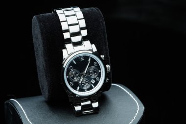 bayanlar izle kutusunda