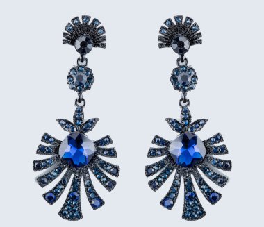 Pear Diamonds Earrings. blue gems