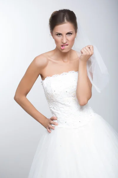 Beautiful bride — Stock Photo, Image