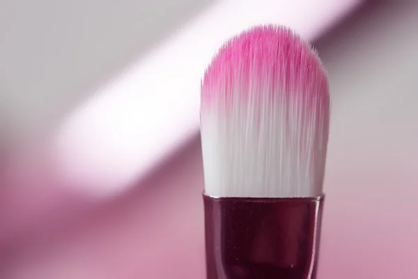 Pink professional cosmetic brush — Stock Photo, Image