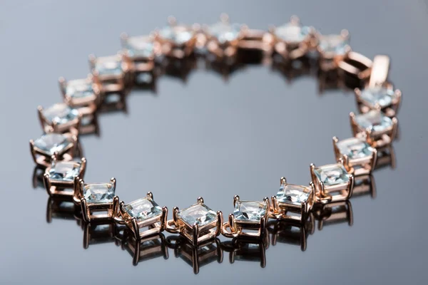 Ювелірний алмаз браслет — стокове фото