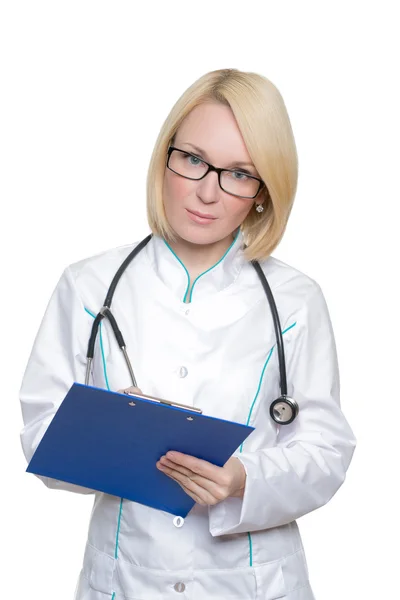 Médico sorridente em óculos mulher com estetoscópio. Isolado sobre fundo branco — Fotografia de Stock