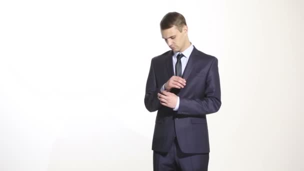 Body language. man in business suit isolated white background. Training managers. sales agents. gestures of arms and hands. disguised gesture of crossing arms — Stock Video