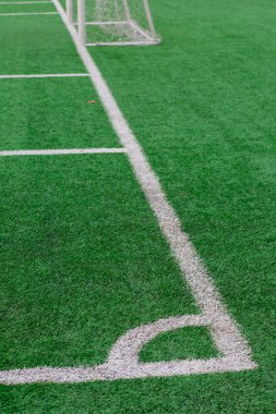 Futbol ya da futbol alan köşe yeşil çim dokusu