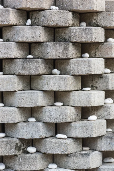 Patrón de pared de piedra vieja con roca blanca — Foto de Stock