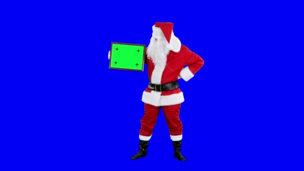 Santa Claus demonstriert Rahmen zur Verfolgung von Chroma-Taste (blauer Bildschirm)) — Stockvideo