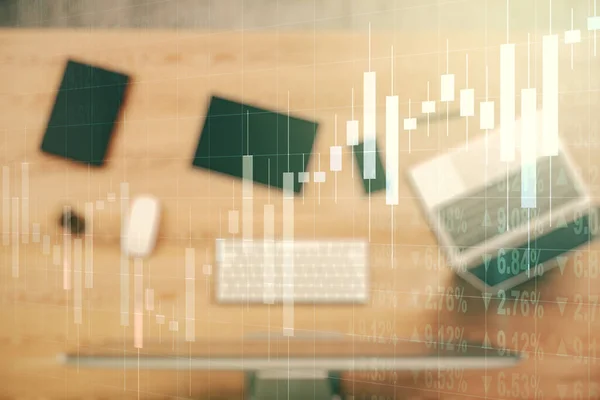Mehrfachbelichtung abstrakter Finanzgrafik auf Laptop-Hintergrund, Finanz- und Handelskonzept — Stockfoto