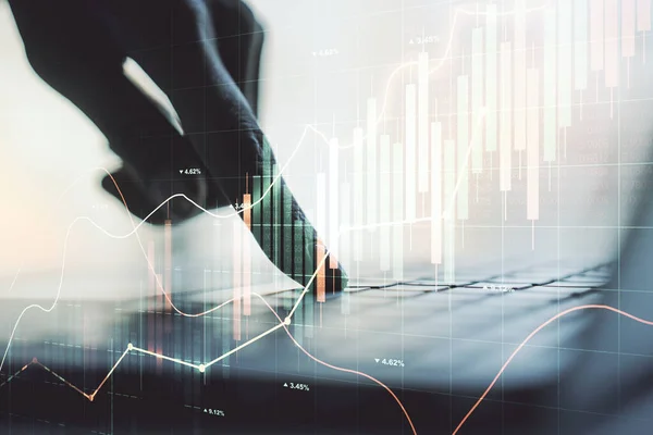 Abstrakte kreative Finanzgrafik mit handschriftlicher Eingabe am Laptop auf Hintergrund, Devisen- und Anlagekonzept. Mehrfachexposition — Stockfoto