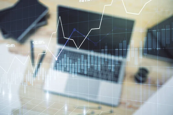 Abstrakte kreative Finanzgrafik auf modernem Laptop-Hintergrund, Devisen- und Anlagekonzept. Mehrfachexposition — Stockfoto