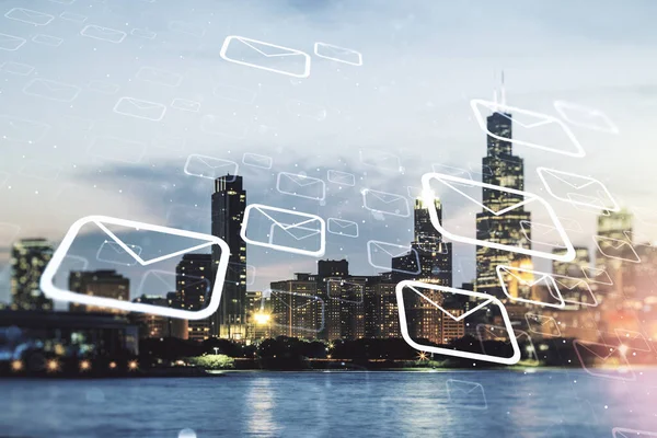Illustration abstraite d'enveloppes postales virtuelles sur fond skyline de Chicago. Email et concept de communication. Multiexposition — Photo