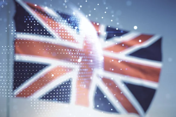Dupla exposição do mapa-mundo digital abstrato na bandeira britânica e fundo céu azul, pesquisa e conceito de estratégia — Fotografia de Stock