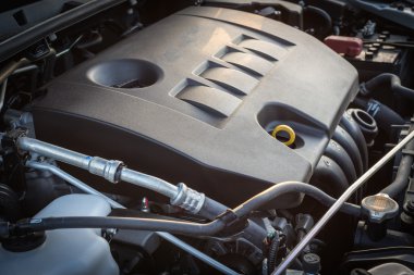 Yeni araba motorunun ayrıntıları
