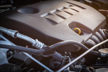 Yeni araba motorunun ayrıntıları