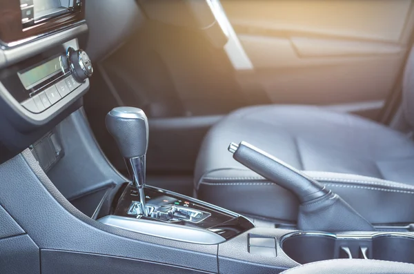 Detalhe do novo interior do carro moderno — Fotografia de Stock