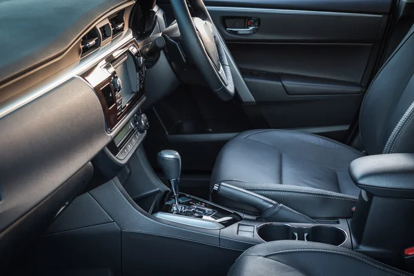 Detail van het nieuwe moderne auto-interieur — Stockfoto