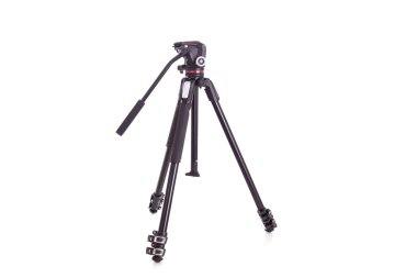 Yeni video ya da fotoğraf makinesi tripod üzerinde beyaz izole