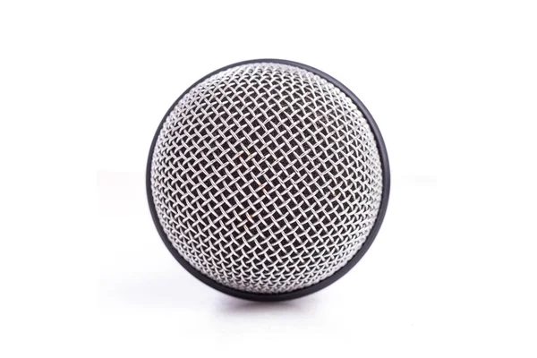 Zavřít starý mikrofon izolovaných na bílém — Stock fotografie