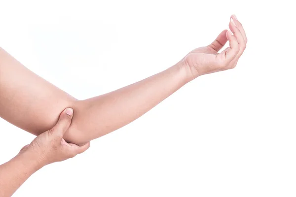 Närbild av kvinnans hand som håller hennes armbåge isolerade på vitt. Armbåge — Stockfoto