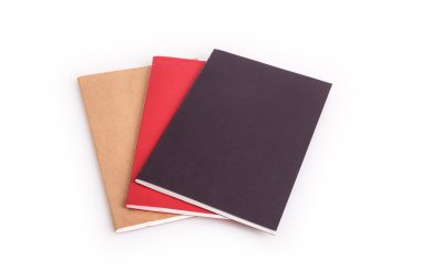 Beyaz arkaplanda izole edilmiş kitap