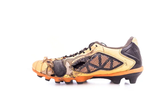 Beyaz izole eski futbol ayakkabıları — Stok fotoğraf