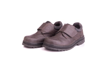 Beyaz arka plan üzerinde izole eski siyah Emanet Ayakkabı