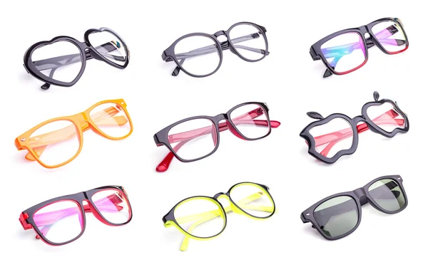 Conjunto de óculos de moda isolados em branco — Fotografia de Stock