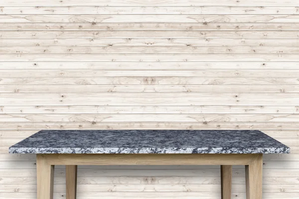 Piano vuoto del tavolo in pietra naturale e fondo parete in legno — Foto Stock