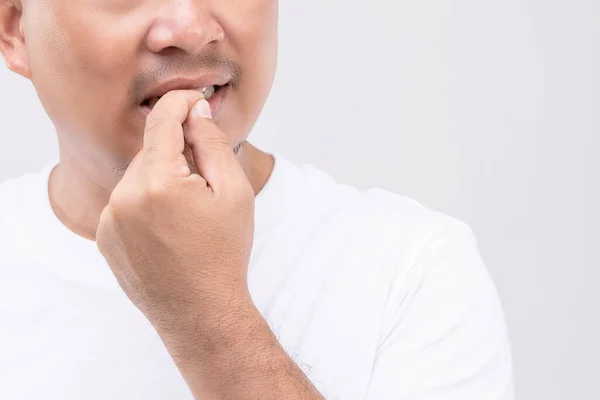 Nail Biting Onychophagia Koncept Porträtt Människor Bita Hans Nagel Studio — Stockfoto