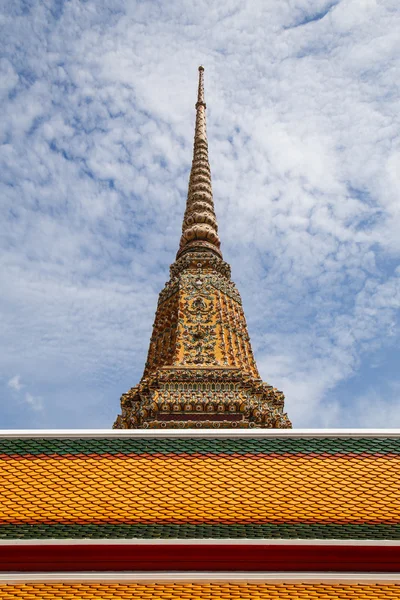 Wat Pho, jeden z důležitých chrámu v Bangkoku, Thajsko — Stock fotografie