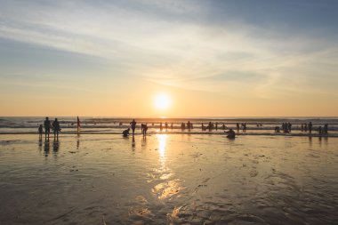 Sunset Beach Phuket Tayland turist silüeti