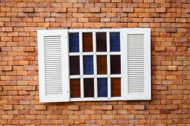 Vintage tarzı Windows tuğla duvar