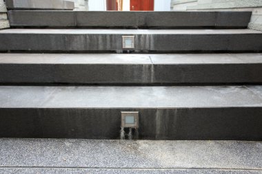 merdiven tarafından doğal taş ve beyaz calci almak problem