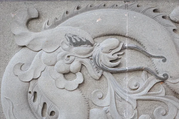 Закрыть гранитную резьбу в китайском храме — стоковое фото