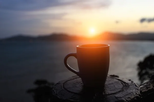 Coffee cup and sutset — Stock Photo, Image