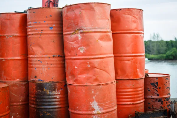 Close up stack of old red barrel or oil-drums — Stock Photo, Image