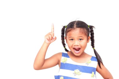 Genç Asyalı kız beyaz arka plan üzerinde izole