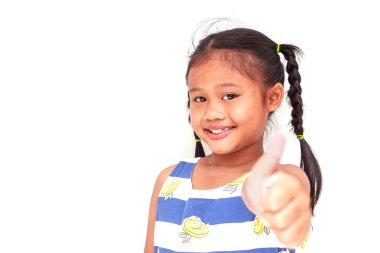 Genç Asyalı kız beyaz arka plan üzerinde izole